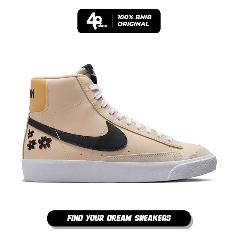Sepatu Sneakers Wanita Nike Blazer Mid '77 Big Kids' Shoes (FV0749-100)  Original