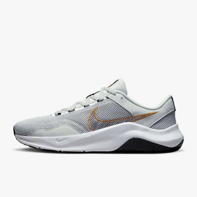 Workout Shoes Nike Legend Essential Trainers Nike Legend Essential