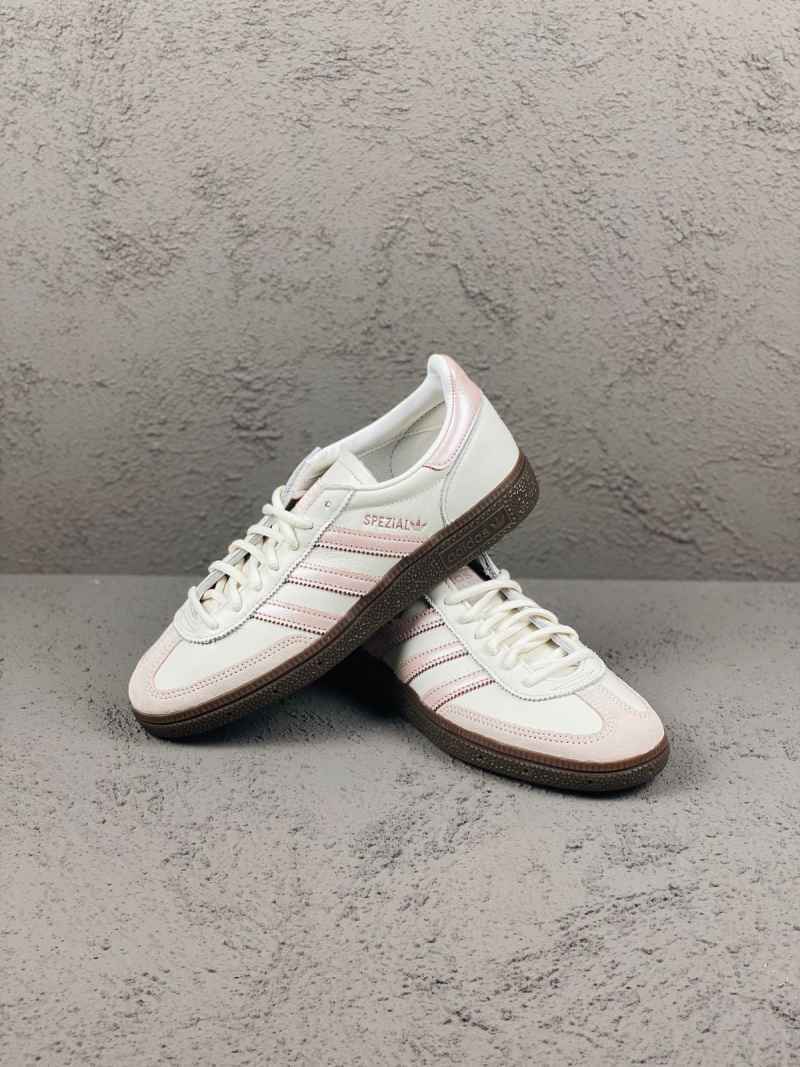Jual adidas Handball Spezial Cloud White Sandy Pink Metallic (100