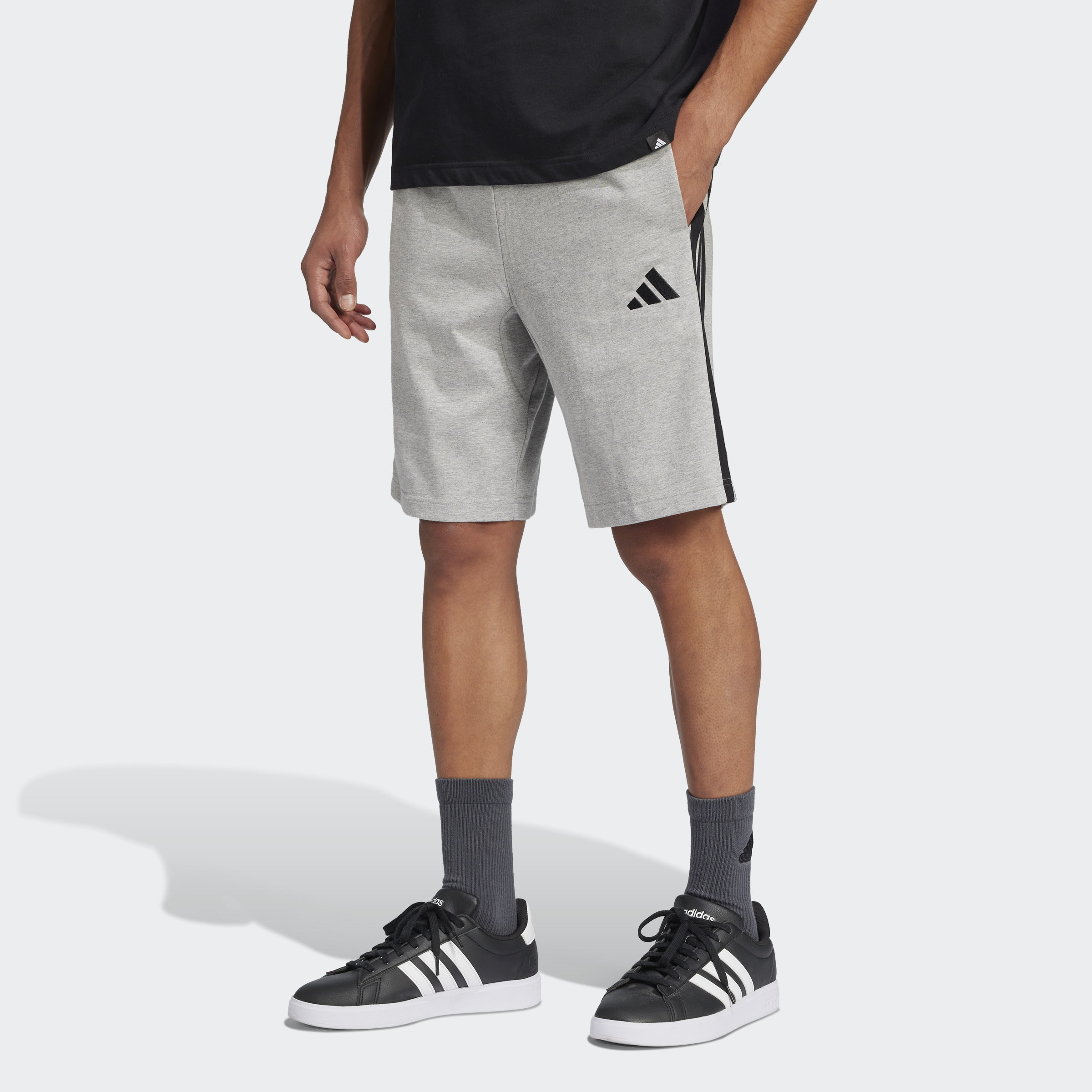 adidas Men Shorts Essential 3-Stripes Single 10-Inch Celana Pendek Pria  [JE6411]