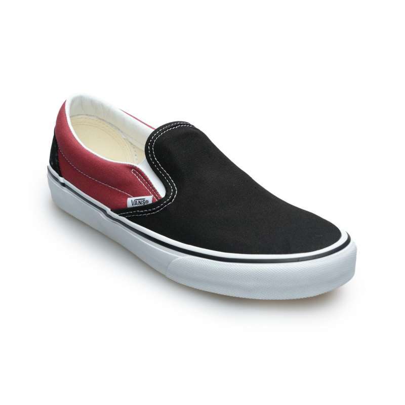 Vans Slip On Vans Mens Shoes Near Me MENS VANS CLASSIC SLIP-ON TRUE WHITE CANVAS SHOES