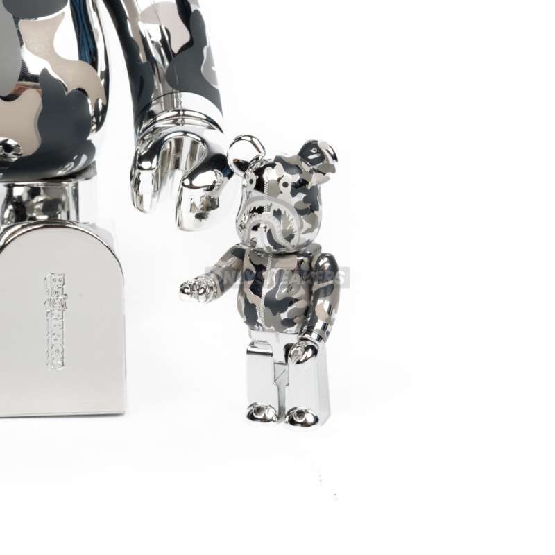 Jual Bearbrick X Bape Camo Shark Silver 100% & 400% Di Seller