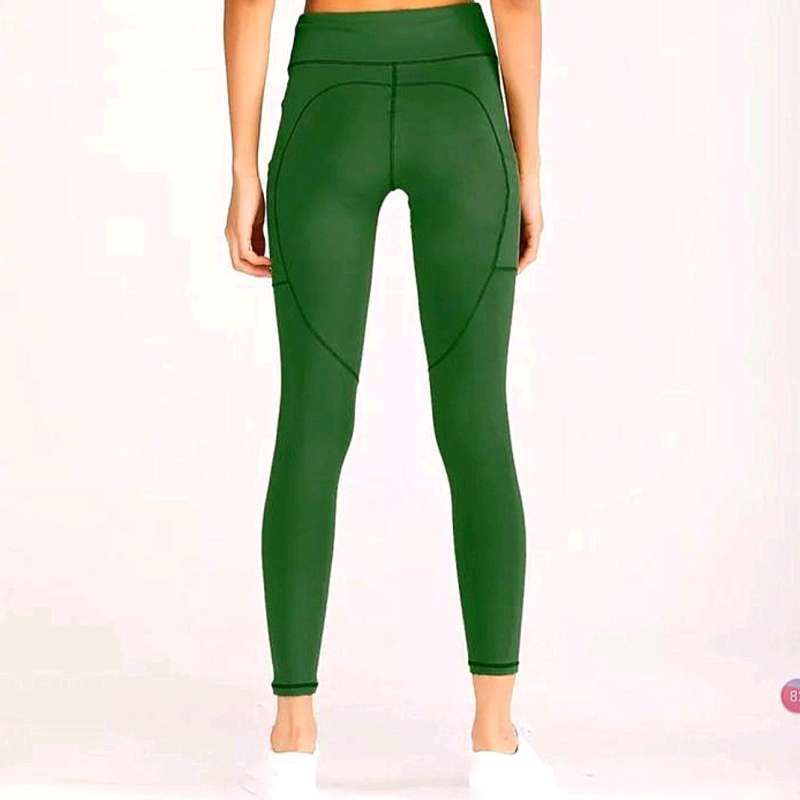 Jessi Rojers bilan anal porno