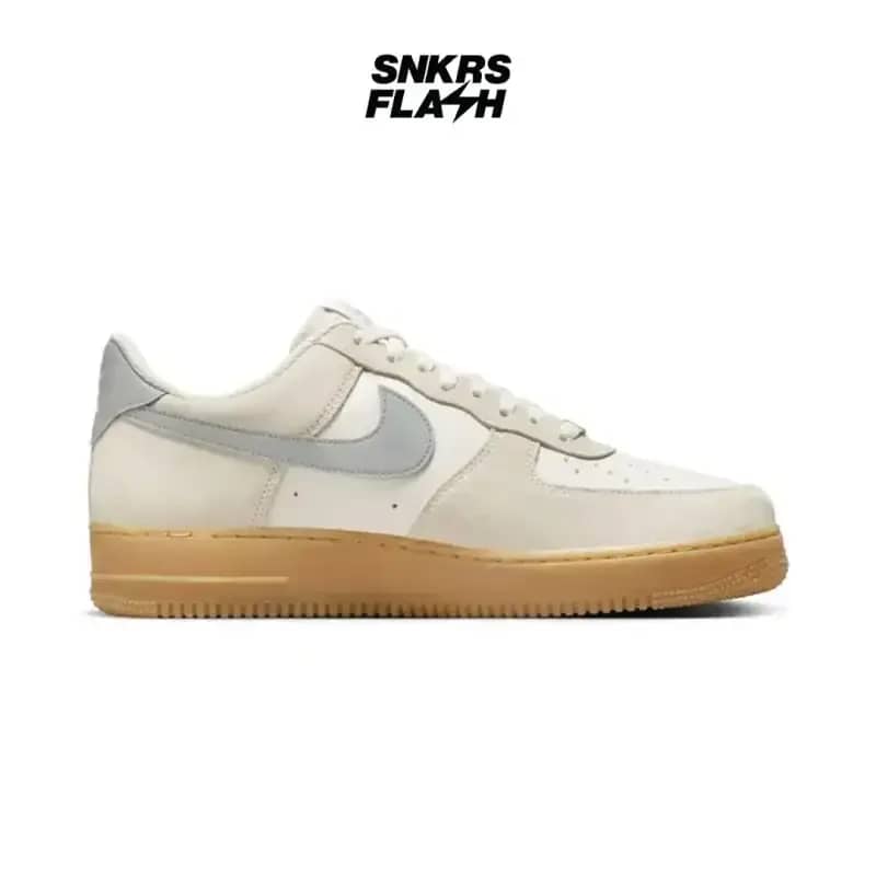 Sepatu Sneakers Pria NIKE AIR FORCE 07 LOW LV8 PHANTOM LIGHT SMOKE GUM  FQ8714002