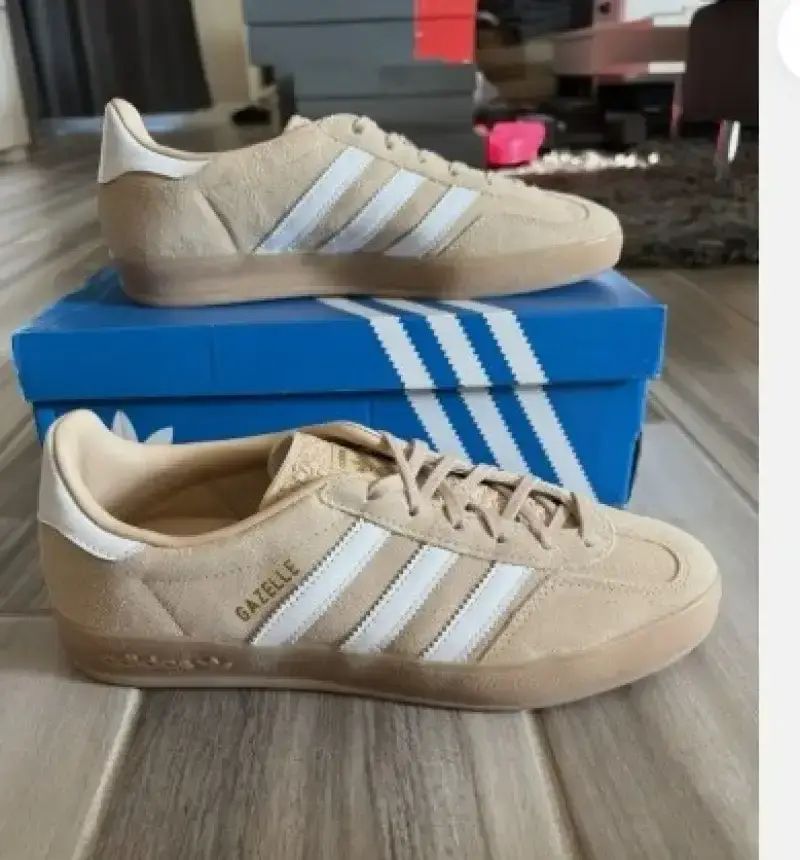 Jual adidas Gazelle Indoor Beige Palem Gum Terbaik Mei 2026 - Harga Murah &  Gratis Ongkir - Blibli