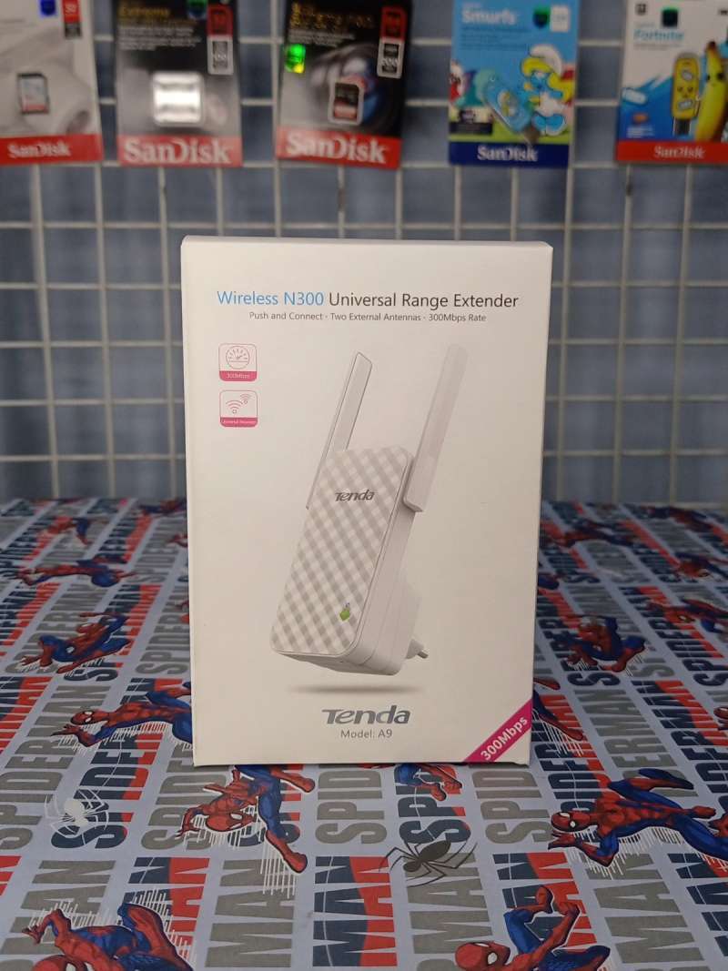 TENDA A9 Wireless N300 Universal Range Extender