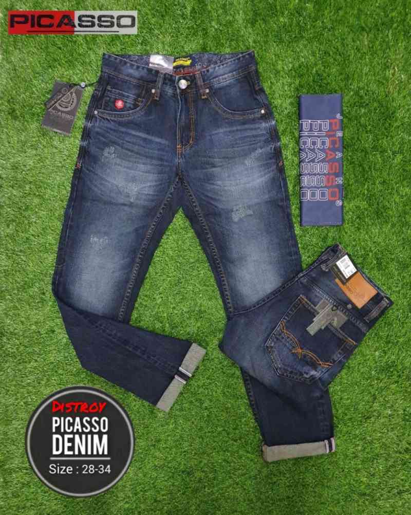 Picasso denim shop