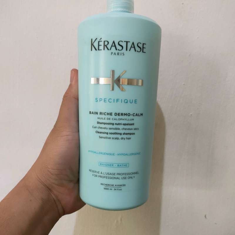 Kérastase Specifique Bain Riche Dermo-Calm Shampoo – 1000ml, Beruhigend, Alle Haartypen
