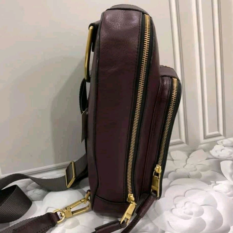 Dove sale sling pack