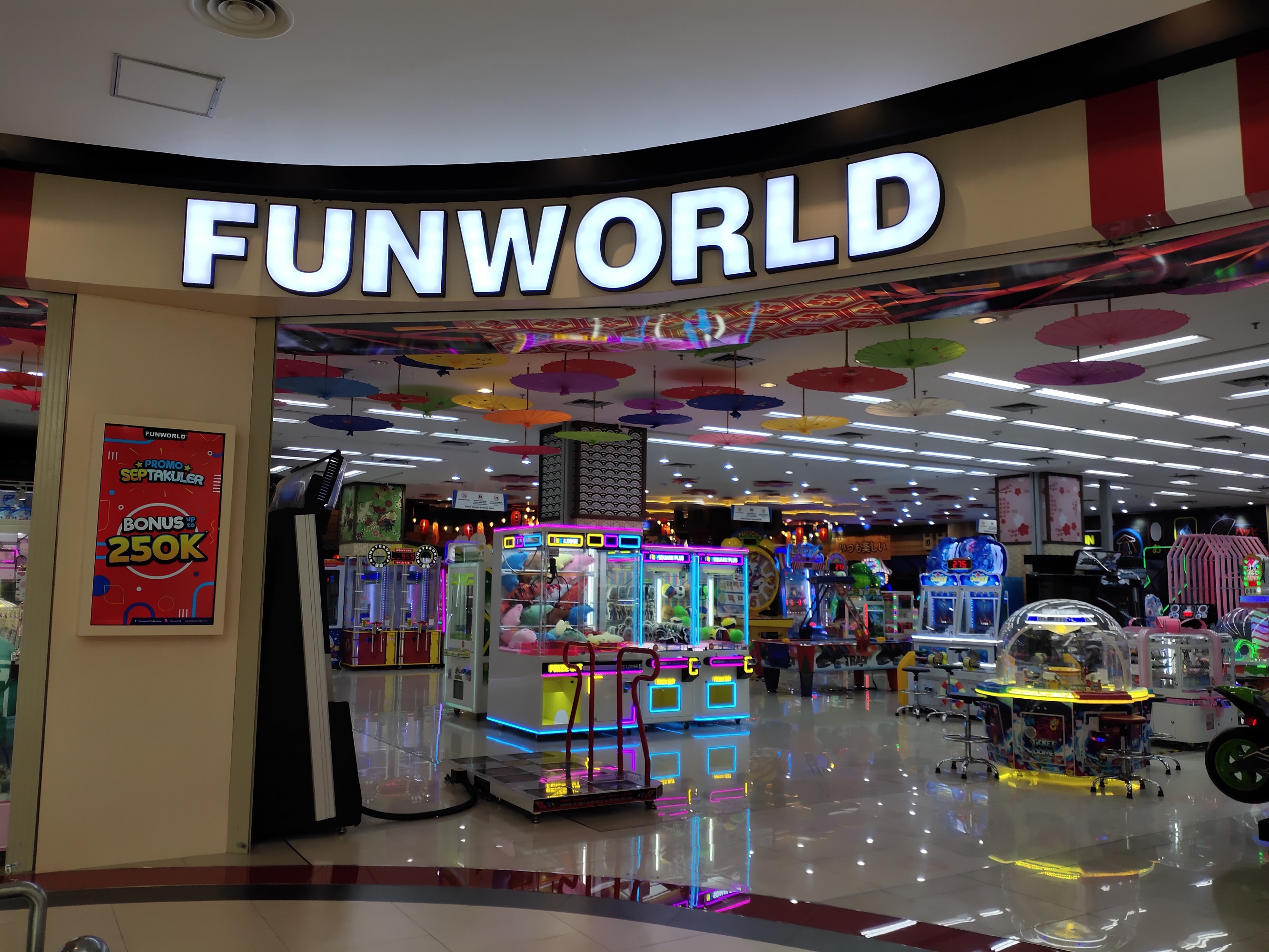 Hm Aeon Tanjung Barat Promo Funworld Aeon Jakarta Garden City