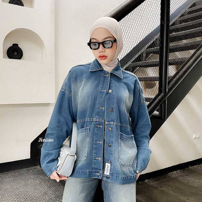 Korshapalak bilan sikayotgan odamlarning porno videolari