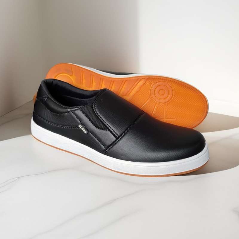 Jual sepatu pria slip on s Model Premium Original Terbaru Harga Murah Januari 2025