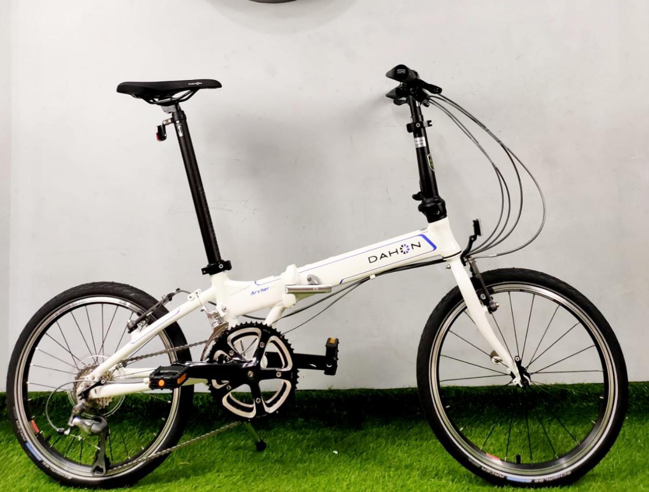 Dahon outlet speed d18