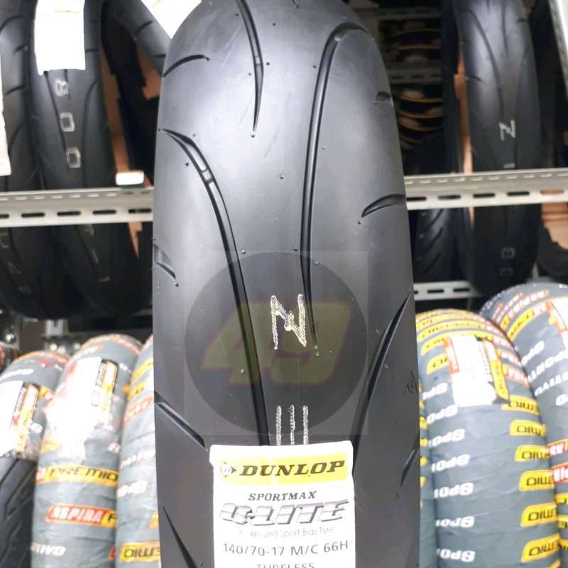 Harga ban versys 250 semi Terbaru Spesifikasi Kredit Januari 2025