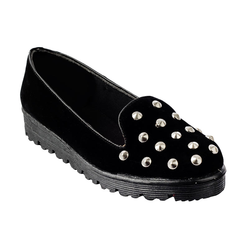 Catenzo Slip On Spike Black Sepatu Wanita