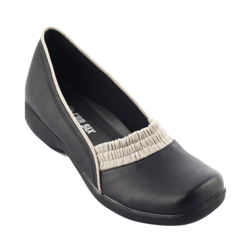 CBR SIX Women Flat Shoes Clowine Black - Hitam