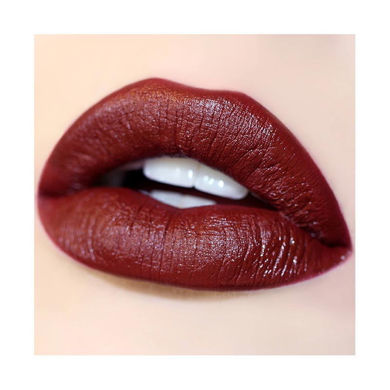 Coba Deretan Lipstik Gelap Ini Untuk Tampilan Bold