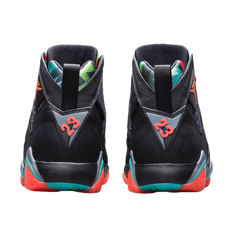 Jual NIKE Jordan 7 Marvin Hitam Sepatu  Basket  Murah  April 