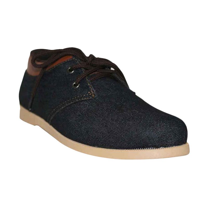 dark blue casual shoes