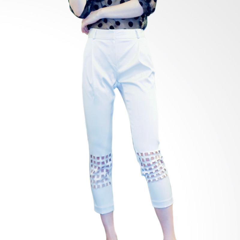 Kakuu Basic Pants Square Holes Detailed Celana Panjang Wanita - White
