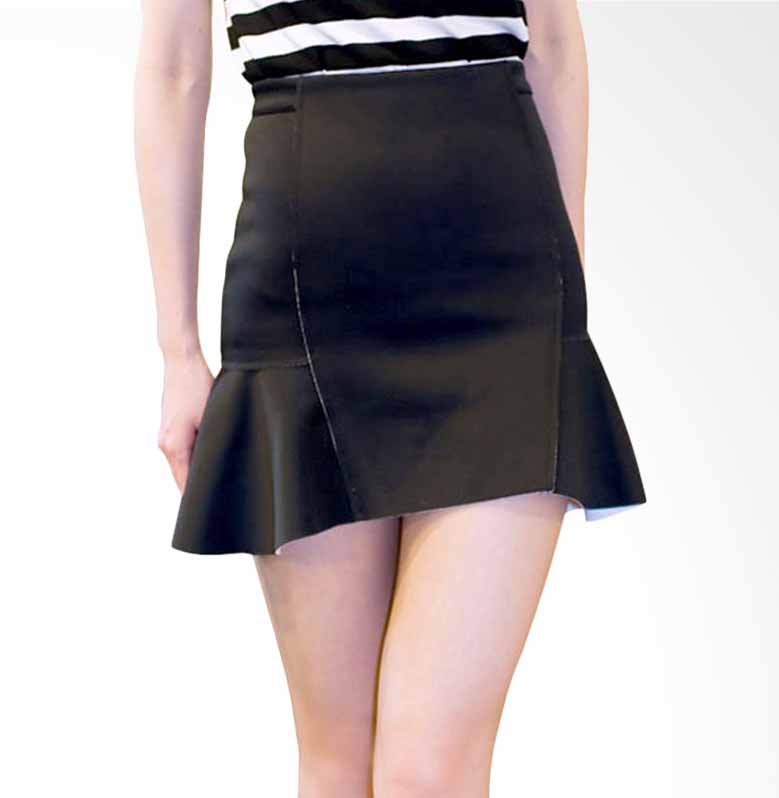 Kakuu Basic Skirt Cushion Ruffled Mini - Black