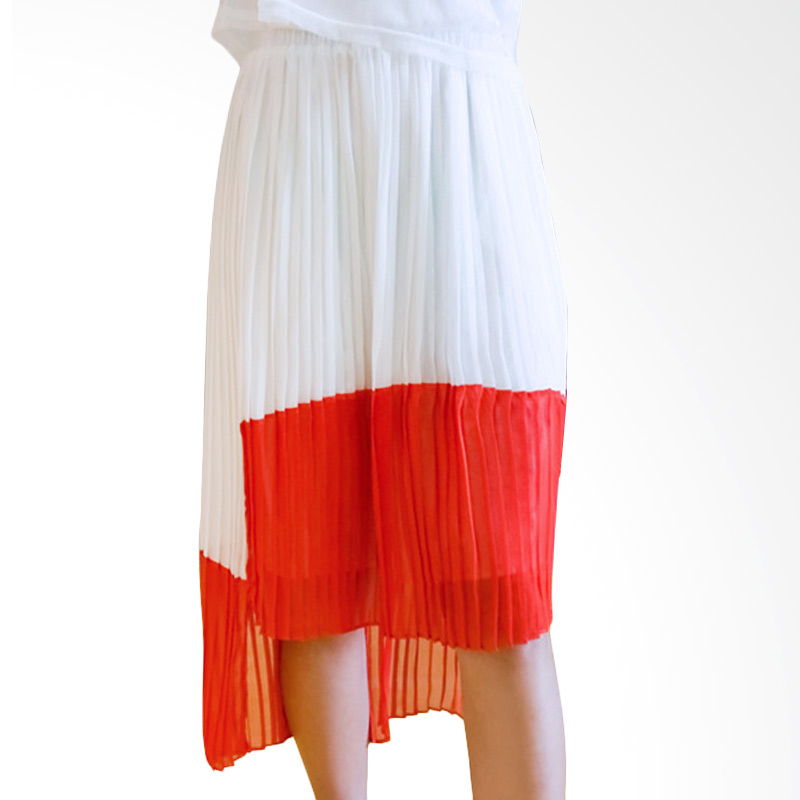 Kakuu Basic Skirt Pleat Maxi - White