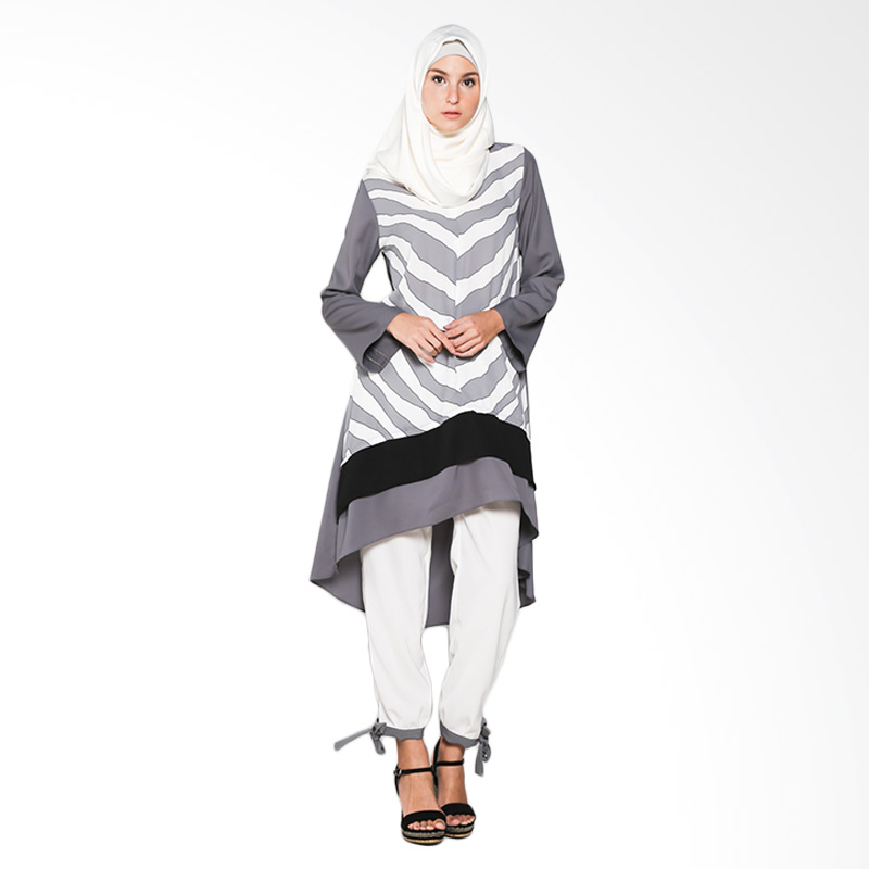 jual kia by zaskia sungkar hulwah tunik atasan muslim grey harga kualitas terjamin jual kia by zaskia sungkar hulwah tunik atasan muslim grey harga kualitas terjamin
