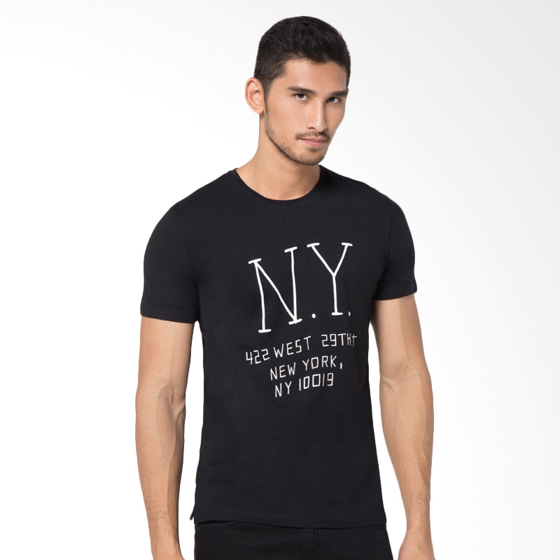 Minarno NY 422 West S-S Tee Men T-shirt - Black Extra diskon 7% setiap hari Extra diskon 5% setiap hari Citibank – lebih hemat 10%