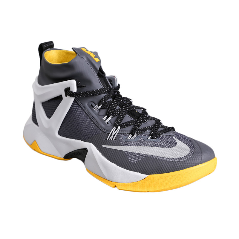 nike ambassador viii