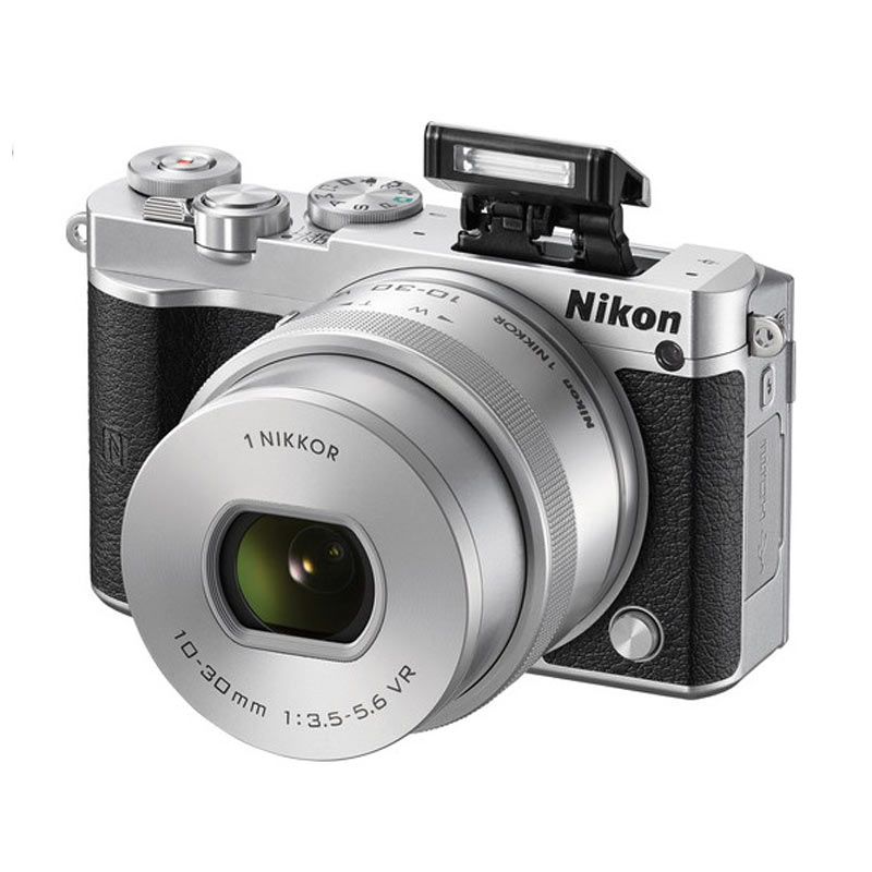 Nikon 1 J5 (Silver) WiFi 4K VR 10-30mm f/3.5-5.6 PD-ZOOM Lens + Memory MicroSD 16GB + Screen Guard + Camera Bag