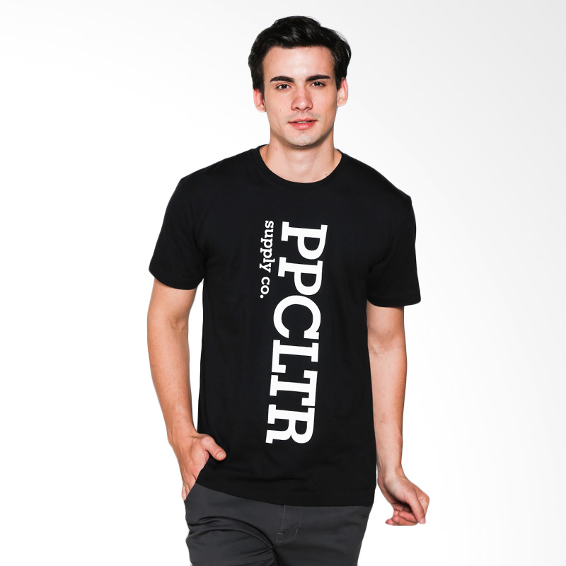 Popculture Vertical PPCLTR ST 018 T-shirt Pria - Black Extra diskon 7% setiap hari Extra diskon 5% setiap hari Citibank – lebih hemat 10%