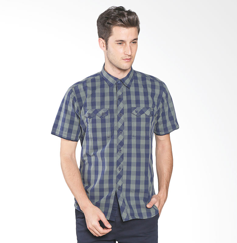 Red Cliff Casual ZC1508JF Shirt - Green Extra diskon 7% setiap hari Extra diskon 5% setiap hari Citibank – lebih hemat 10%