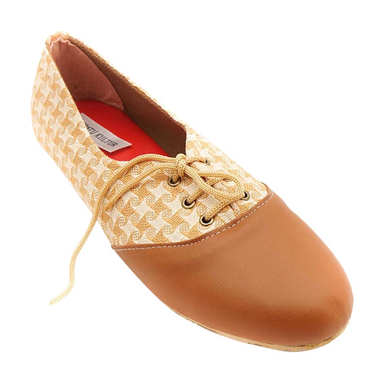 Sepatu Kultur Triana Flats Sepatu Wanita - Cream