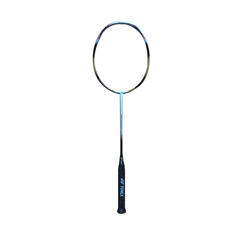 yonex voltric omega pro