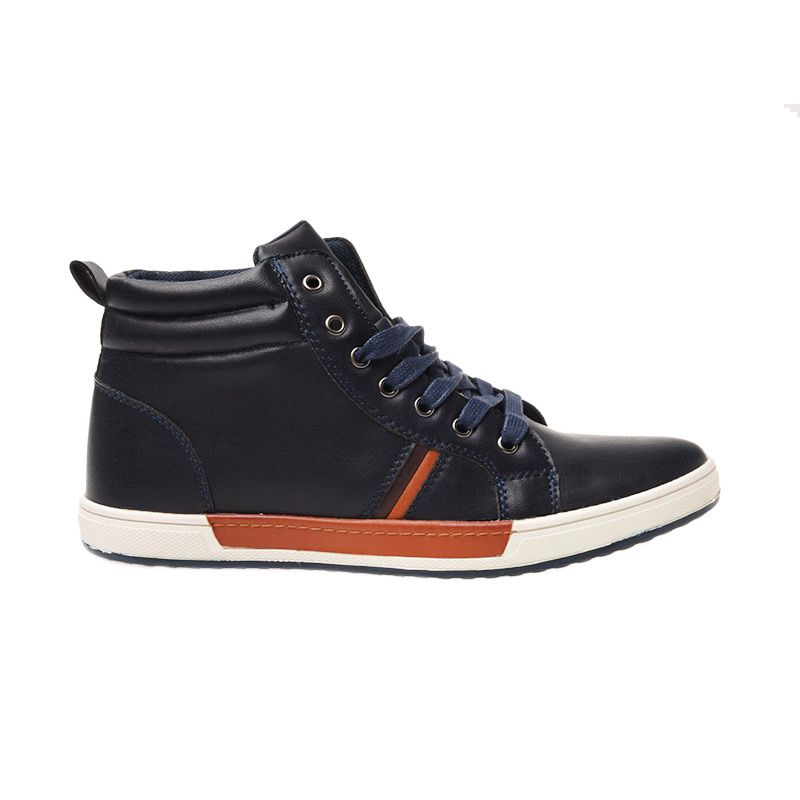 Jual Yongki  Komaladi  SINN 24501 Sepatu Pria  Casual Murah 