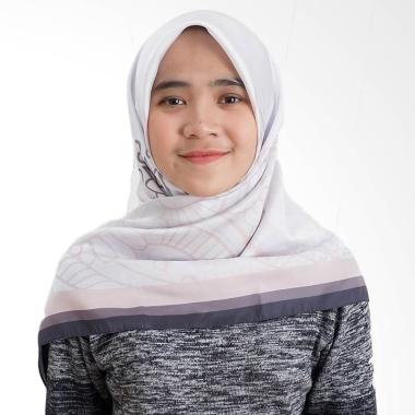 Tiffany Kenanga Printing Satin Hermes Angelina Peach Ethnic Hijab Segiempat