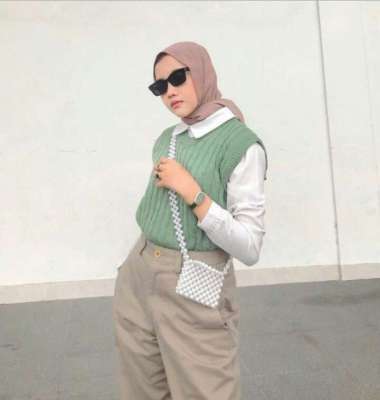 Vest Rompi Cable Baju Wanita Premium 
