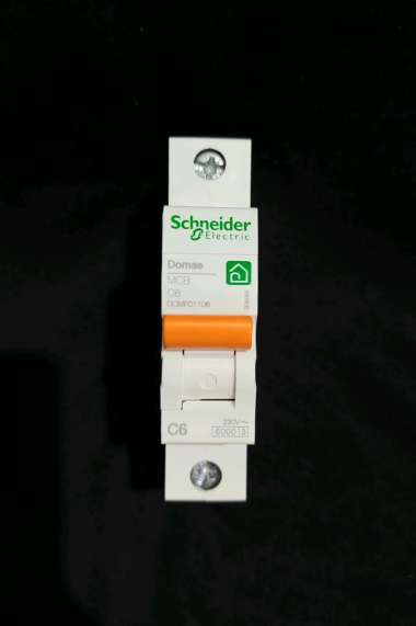 SCHNEIDER MCB Domae 6A