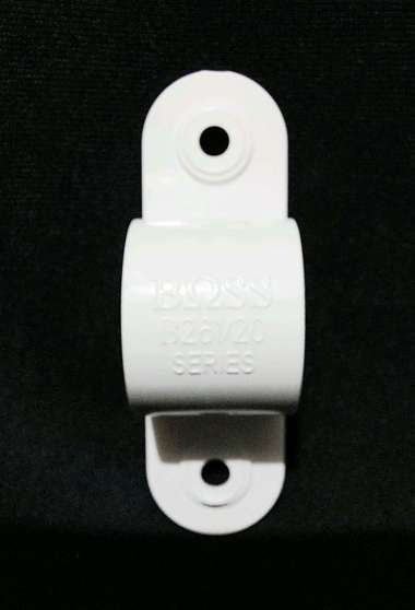 BOSS klem pipa 20mm Clipsal klem conduit 20 mm