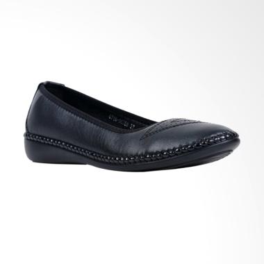 Bettina Bathilda Flats Slip On Sepatu Wanita