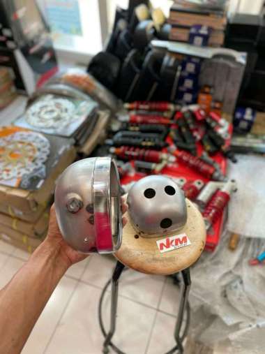 BATOK LAMPU DEPAN VAN VAN LAMPU VANVAN RUMAH LAMPU VAN VAN DETAIL ORIGINAL MENTAH