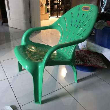Kursi Santai PUP Yutaka Plastik Bangku Sender Taman Teras Kualitas Shinpo Lion Star