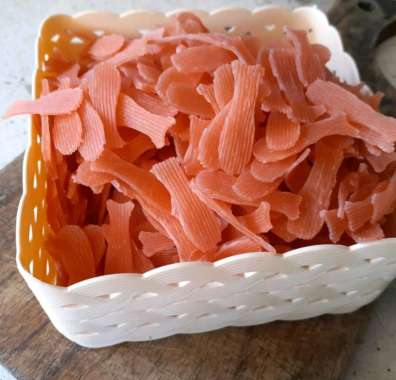 KERUPUK BENTUK IKAN MERAH MENTAH 250gr