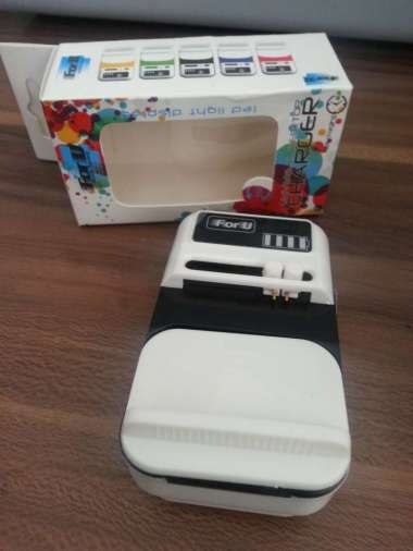 DESKTOP / DESTOP CHARGER HP ForU whit LED Light display Universal