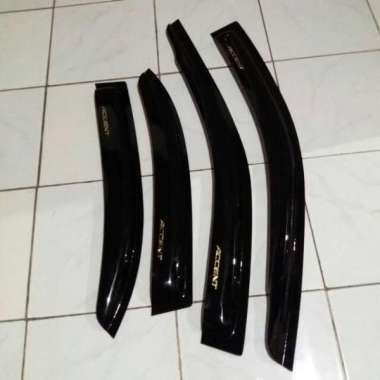 Talang air hyundai acent