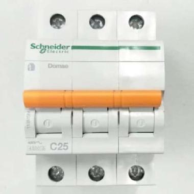 Schneider Domae MCB 3Phase 25A