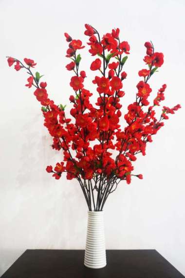 Pohon Imlek Klasik Pot 60 Cm Pot Plastik Merah