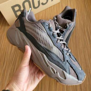 yeezy 300 mauve