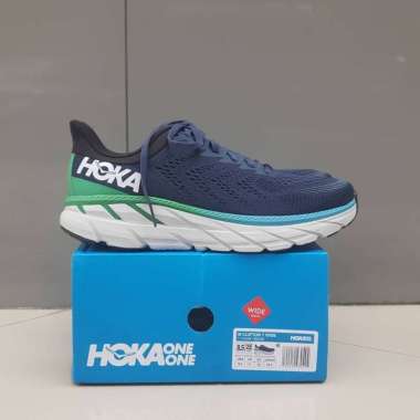 hoka one one clifton 7 wide