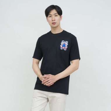 kaos pria lengan pendek hitam ramen dino houseofcuff X little fresco M